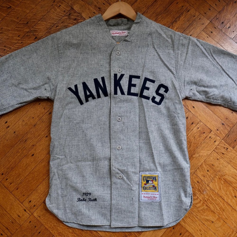 Rare Babe Ruth New York Yankees Jersey Mitchell & Ness (sz 36 small)